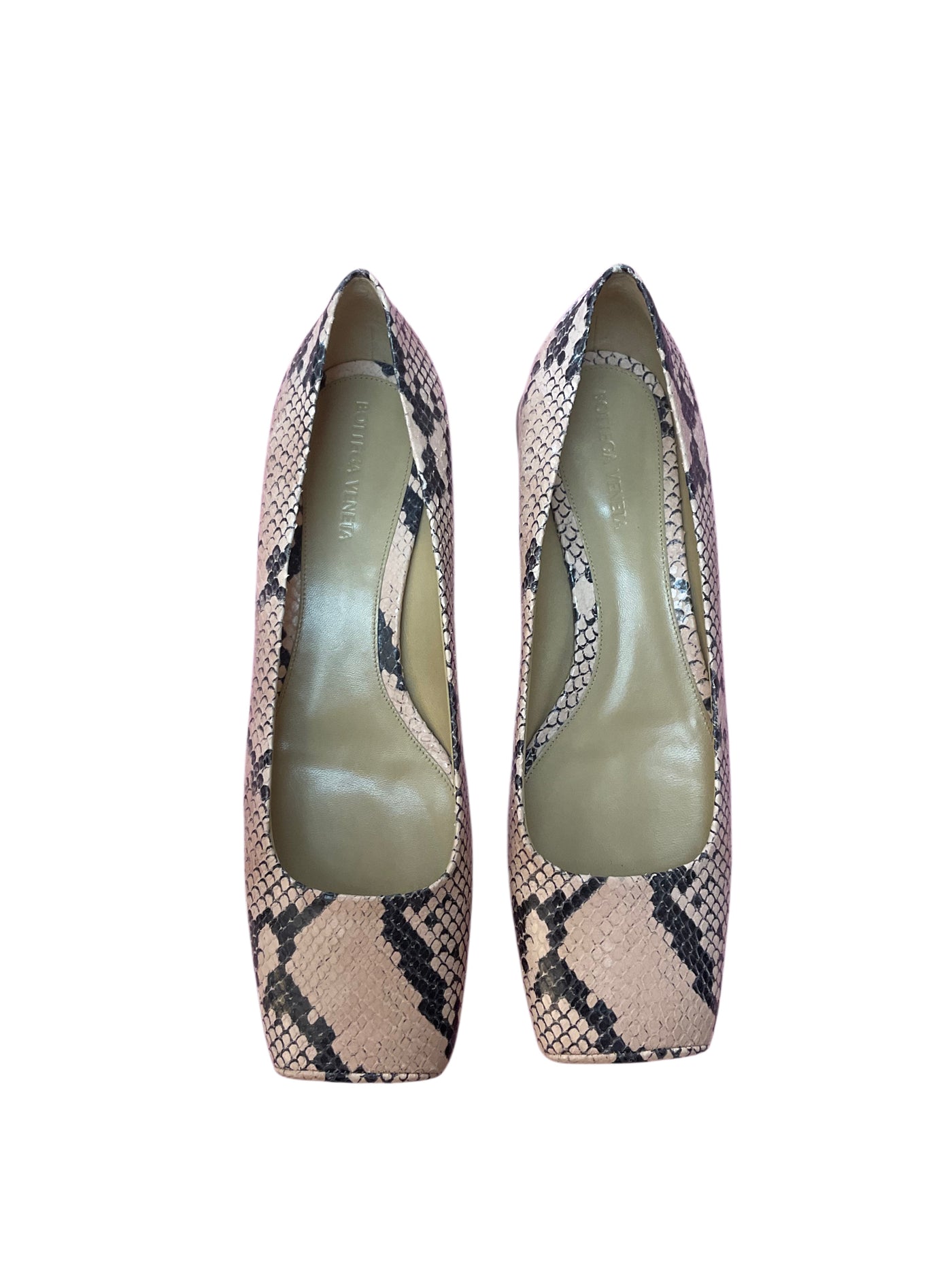 Bottega Vanetta Size 40 1/2 Cream Shoes