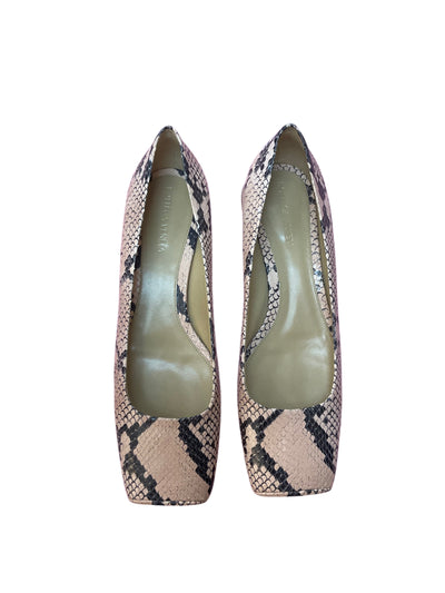 Bottega Vanetta Size 40 1/2 Cream Shoes