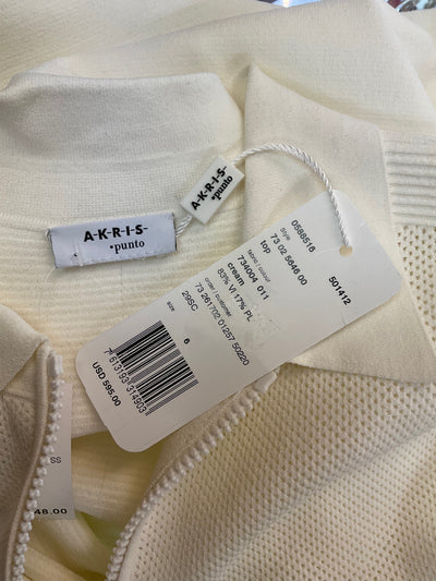 Akris Size 6 Cream Blouse