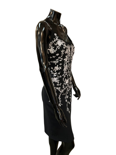 Maggie London Size 6 Black Dress