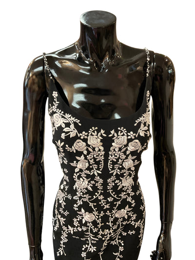 Maggie London Size 6 Black Dress