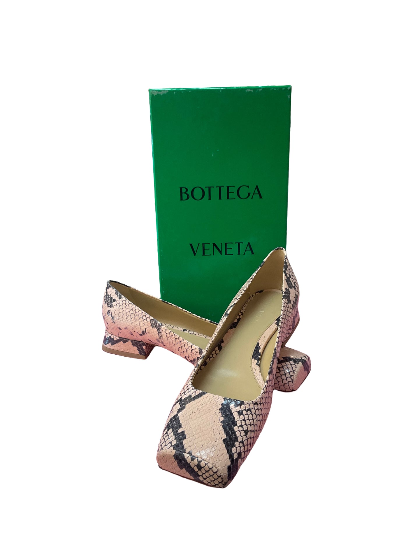 Bottega Vanetta Size 40 1/2 Cream Shoes
